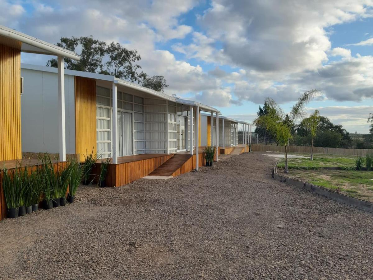 Hotel Terrazas Del Rio Negro Centenario Eksteriør billede
