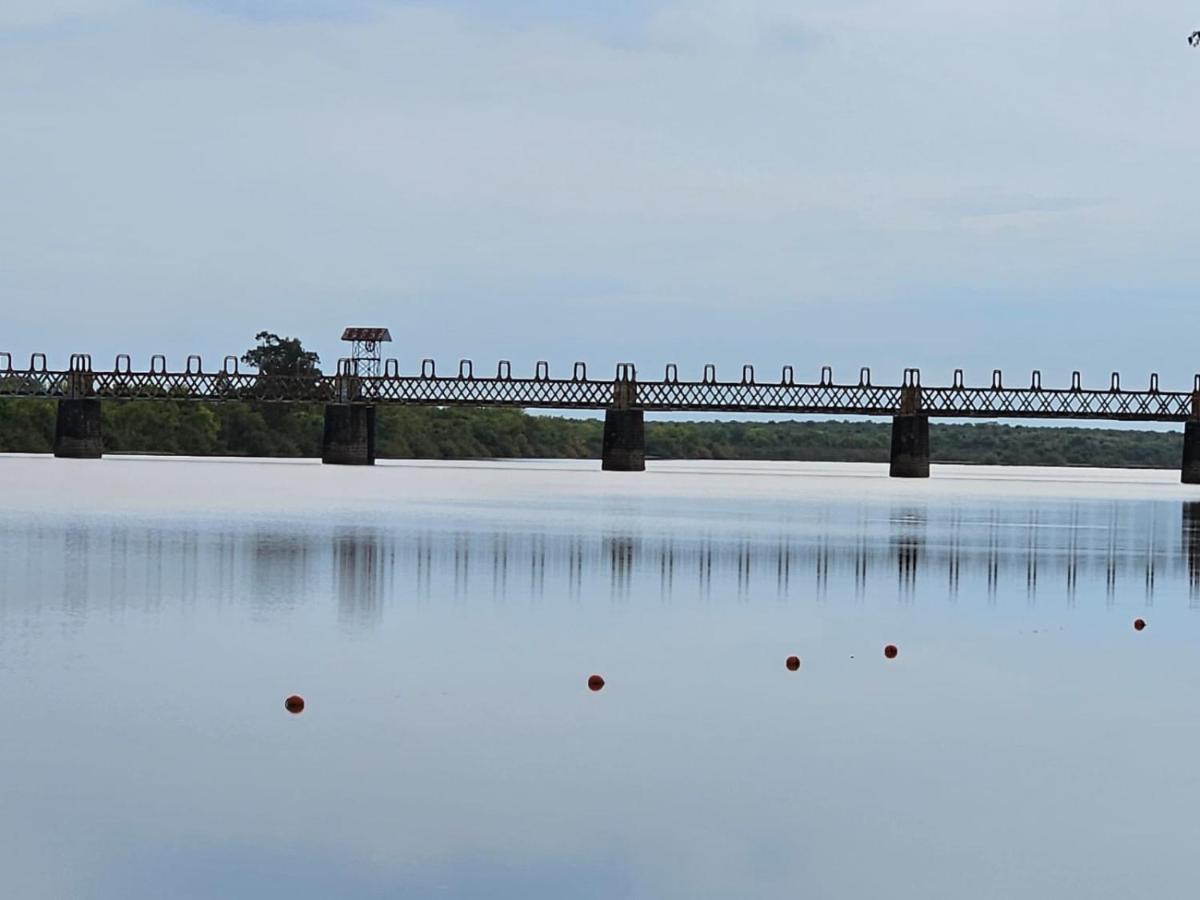 Hotel Terrazas Del Rio Negro Centenario Eksteriør billede